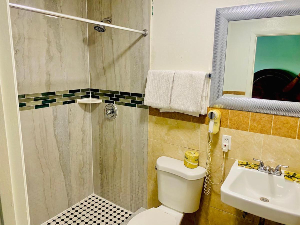A Fisher'S Inn Motel Лас-Вегас Екстер'єр фото